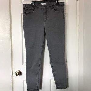 Like New! Loft Grey Legging Jeans